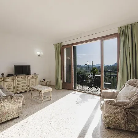 Casa de Férias Townhouse Dionis By Homevillas360