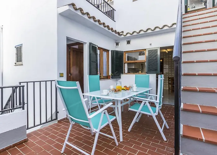 Сasa de vacaciones Townhouse Dionis By Homevillas360 *